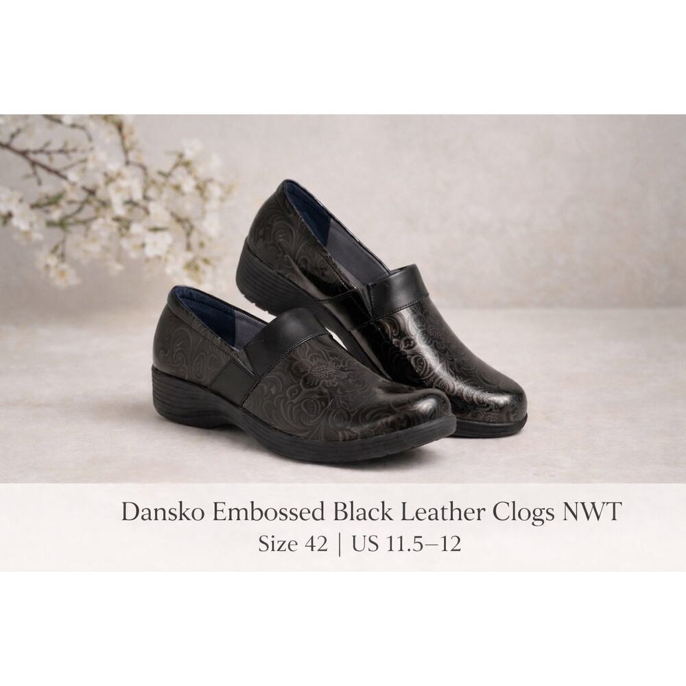 Dansko Black Embossed Leather Clogs Slip On Comfort Shoes Womens 42 Preppy Fun